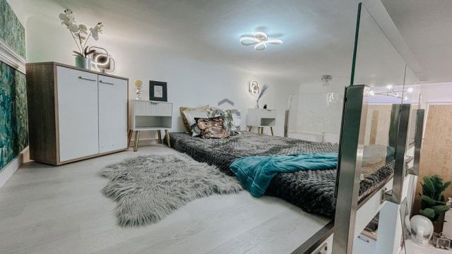 Eladó téglalakás, Budapesten, III. kerületben 52.99 M Ft