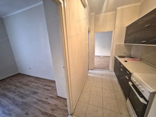 Kiadó téglalakás, albérlet, Oroszlányban 140 E Ft / hó