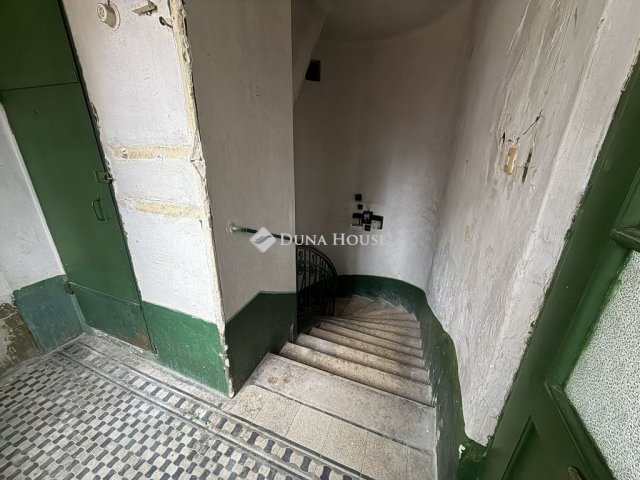Eladó téglalakás, Budapesten, XVIII. kerületben 69.5 M Ft