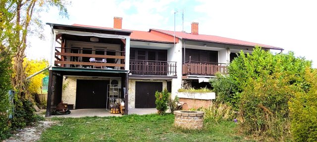 Eladó nyaraló, Alsóörsön 69.9 M Ft, 1+4 szobás