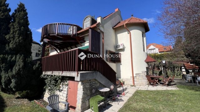Eladó családi ház, Balatonfüreden 229 M Ft, 6 szobás