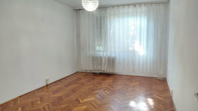 Kiadó panellakás, albérlet, Nyíregyházán 180 E Ft / hó