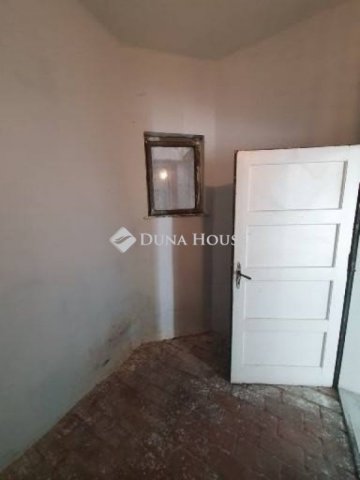 Eladó sorház, Szobon 16 M Ft, 2 szobás / költözzbe.hu