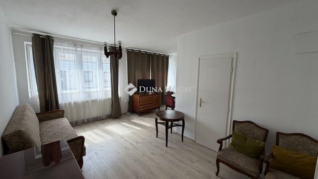 Eladó téglalakás, Szombathelyen, Szily János utcában 53.9 M Ft