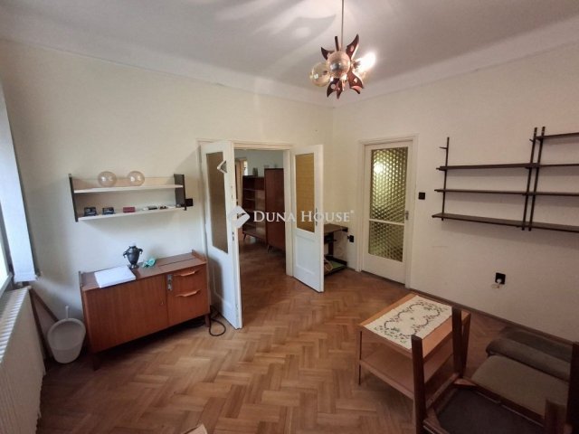 Eladó családi ház, Budapesten, XVIII. kerületben 114 M Ft