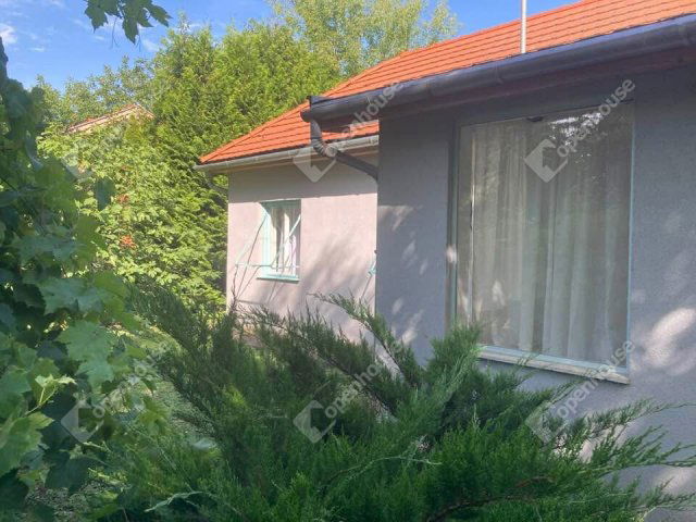 Eladó nyaraló, Fonyódon 85.9 M Ft, 3 szobás