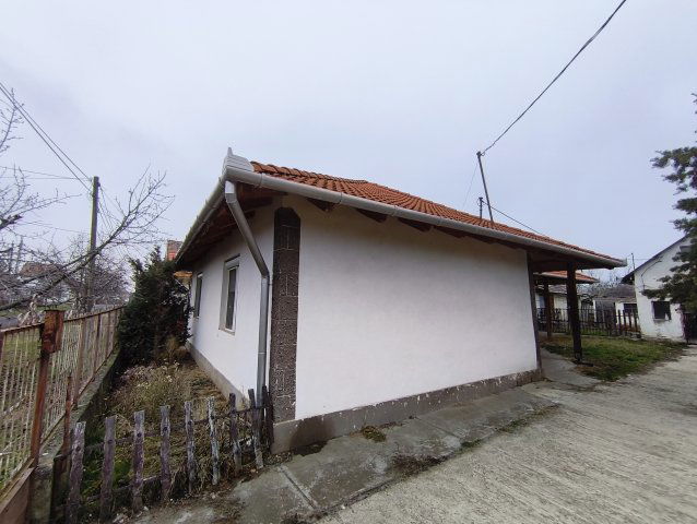 Eladó családi ház, Vámosgyörkön 18 M Ft, 2+1 szobás