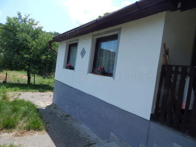 Eladó családi ház, Kerekin 28.5 M Ft, 6 szobás