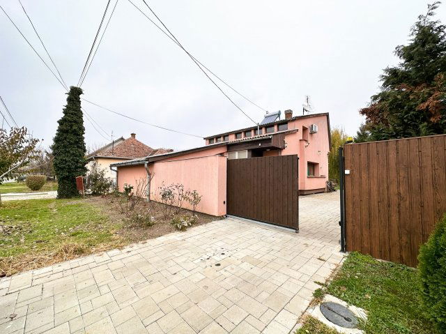 Eladó családi ház, Gyulán 47 M Ft, 4 szobás