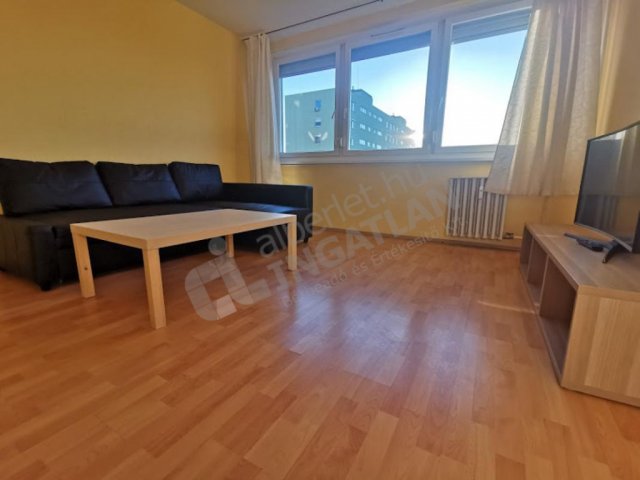 Eladó panellakás, Budapesten, XIV. kerületben, Ond vezér útján