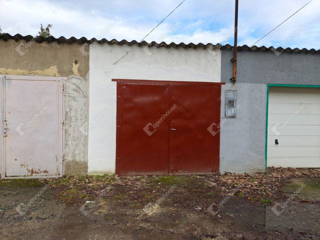 Eladó garázs, Szombathelyen 8.75 M Ft / költözzbe.hu