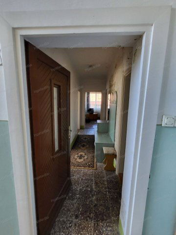 Eladó családi ház, Nyírmadán 85 M Ft, 12 szobás