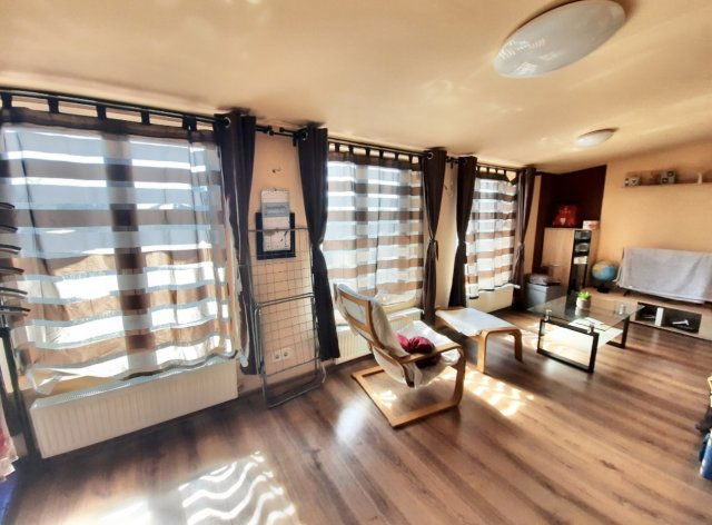 Eladó sorház, Dunaharasztin 90 M Ft, 6 szobás