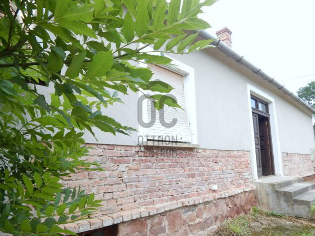 Eladó családi ház, Olaszfán 25 M Ft, 3 szobás