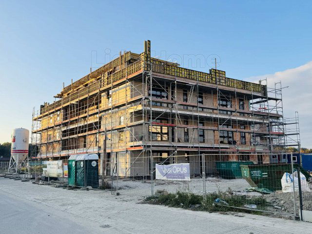 Eladó üzlethelyiség, Győrött 64.9 M Ft, 3 szobás