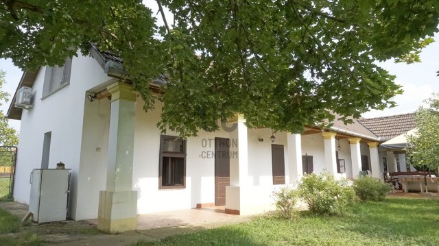 Eladó családi ház, Tiszafüreden 69 M Ft, 4 szobás