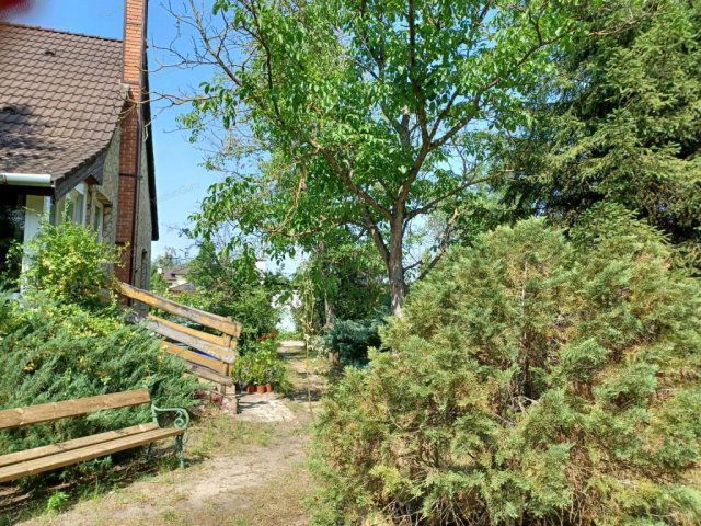 Eladó családi ház, Helvécián 47.8 M Ft, 2 szobás