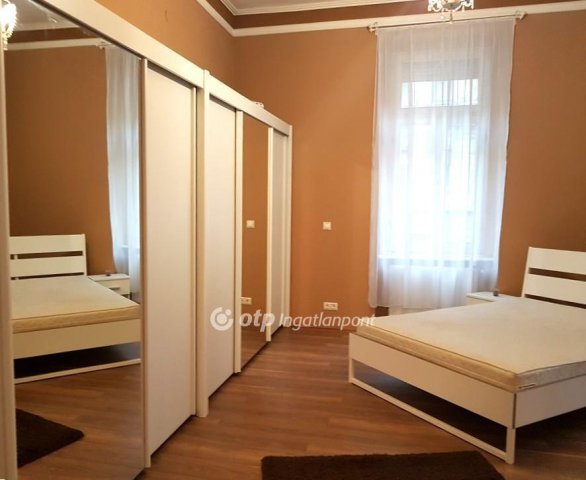 Eladó téglalakás, Budapesten, VII. kerületben 72 M Ft, 2 szobás