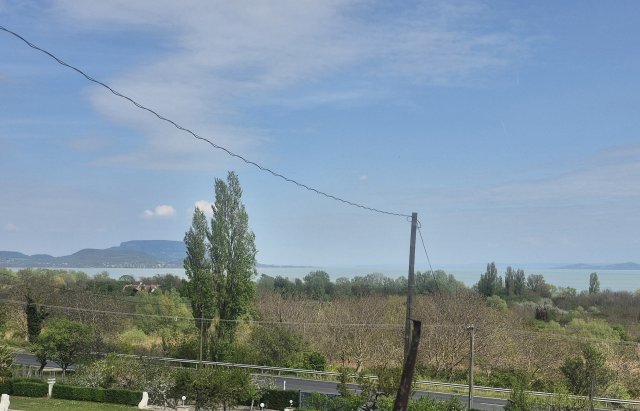Eladó nyaraló, Balatongyörökön 69.9 M Ft, 4+2 szobás