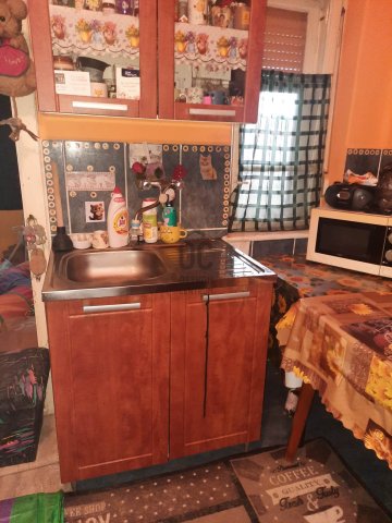 Eladó családi ház, Berhidán 32.5 M Ft, 1 szobás