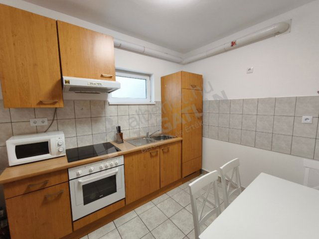 Kiadó téglalakás, albérlet, Budapesten, VIII. kerületben