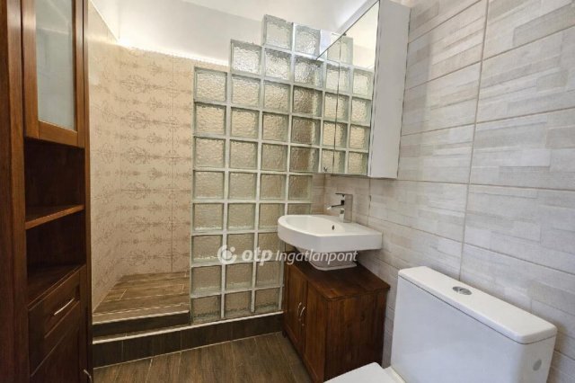 Eladó panellakás, Budapesten, XIV. kerületben 62.9 M Ft, 2 szobás