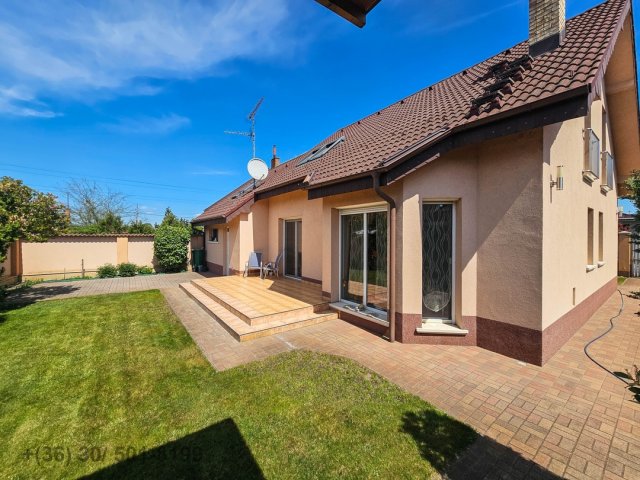 Eladó családi ház, Debrecenben 129.9 M Ft, 5 szobás