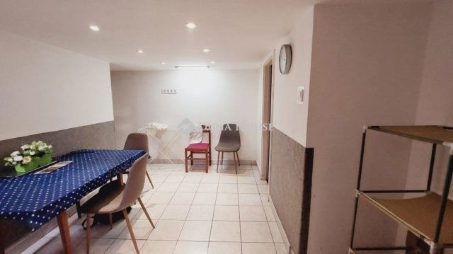 Eladó téglalakás, Budapesten, VIII. kerületben 52.5 M Ft