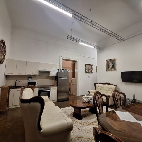 Kiadó téglalakás, albérlet, Budapesten, V. kerületben, 5 szobás