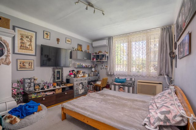 Eladó panellakás, Budapesten, XXI. kerületben 52.9 M Ft