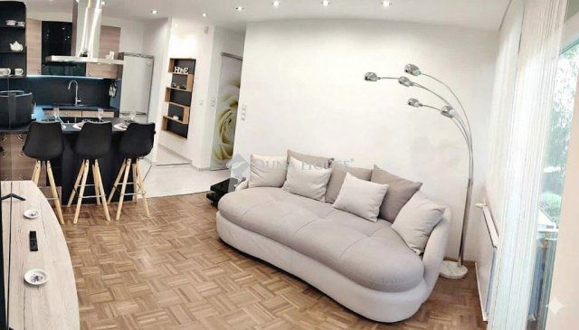 Kiadó téglalakás, albérlet, Tatabányán 190 E Ft / hó