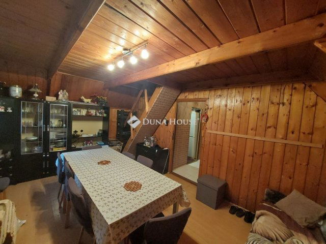 Eladó nyaraló, Pakson 13 M Ft, 1 szobás / költözzbe.hu