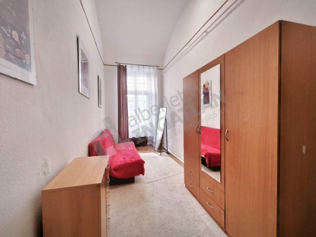 Kiadó téglalakás, albérlet, Budapesten, VIII. kerületben