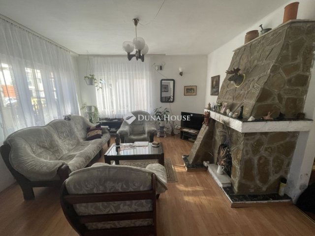 Eladó családi ház, Budapesten, XVIII. kerületben 99 M Ft