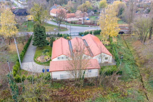 Eladó ipari ingatlan, Lovasberényben 119.9 M Ft