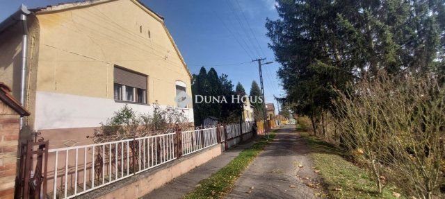 Eladó családi ház, Baranyajenőn 9 M Ft, 4 szobás