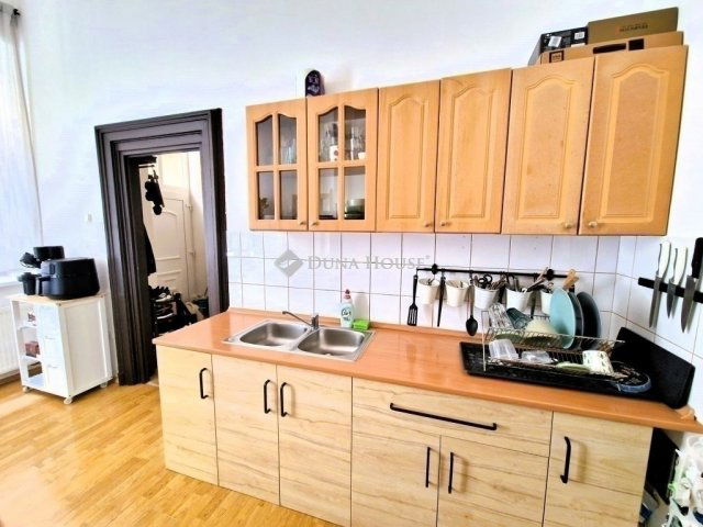 Eladó téglalakás, Budapesten, IX. kerületben 96.4 M Ft, 2 szobás