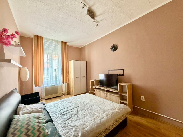 Eladó téglalakás, Szombathelyen 41.5 M Ft, 2 szobás