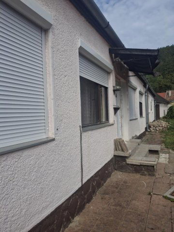 Eladó családi ház, Parádon 22 M Ft, 3 szobás