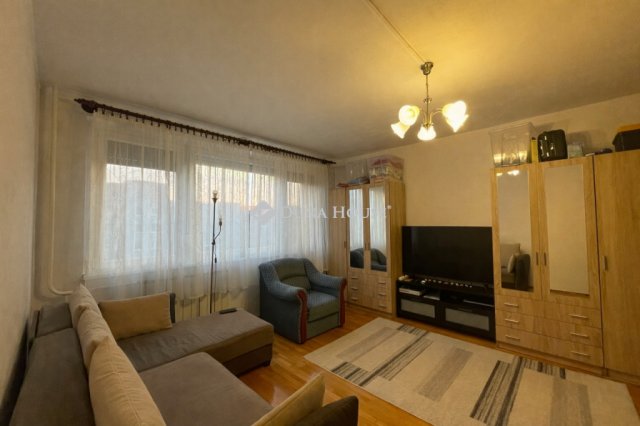 Eladó panellakás, Budapesten, X. kerületben 66.9 M Ft, 3 szobás