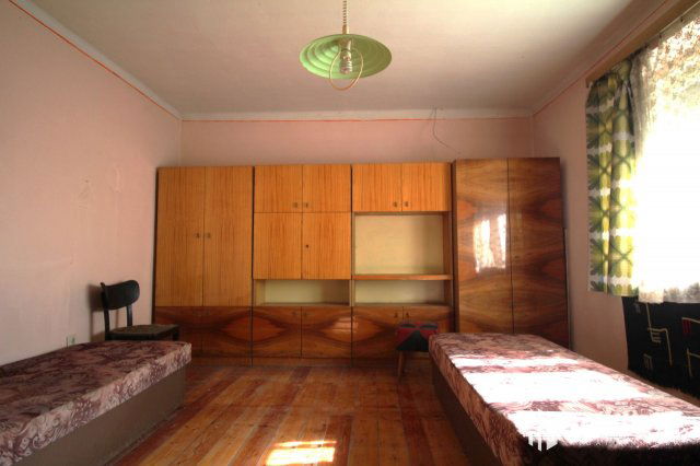 Eladó családi ház, Vizsláson 6 M Ft, 2 szobás