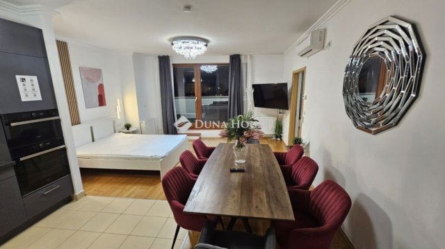 Eladó téglalakás, Budapesten, VI. kerületben 255 M Ft, 5 szobás