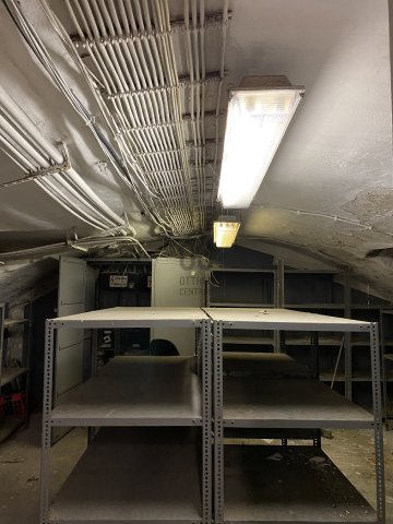 Eladó ipari ingatlan, Budapesten, VII. kerületben 400 M Ft