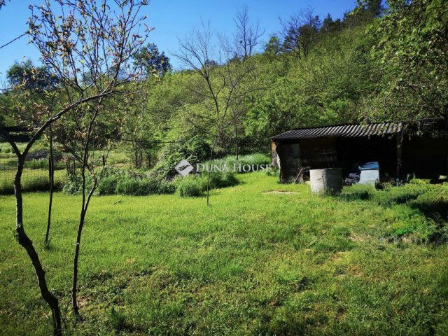 Eladó telek, Domonyban 27 M Ft / költözzbe.hu