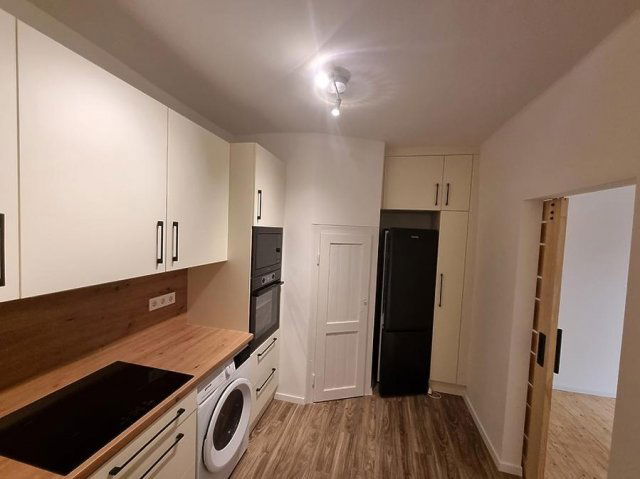 Kiadó téglalakás, albérlet, Budapesten, XVI. kerületben