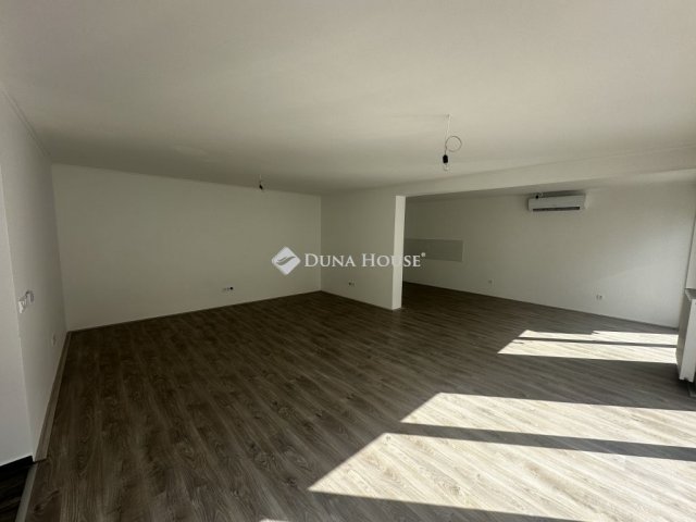 Eladó téglalakás, Pellérden 149.9 M Ft, 5 szobás