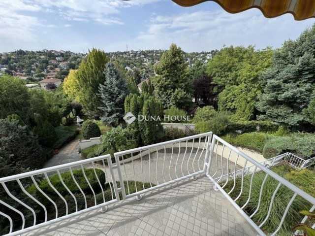 Eladó téglalakás, Budapesten, XXII. kerületben 250 M Ft