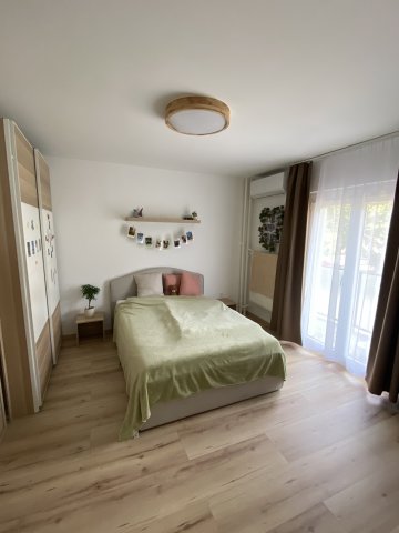 Kiadó téglalakás, albérlet, Pécsett 220 E Ft / hó, 2 szobás