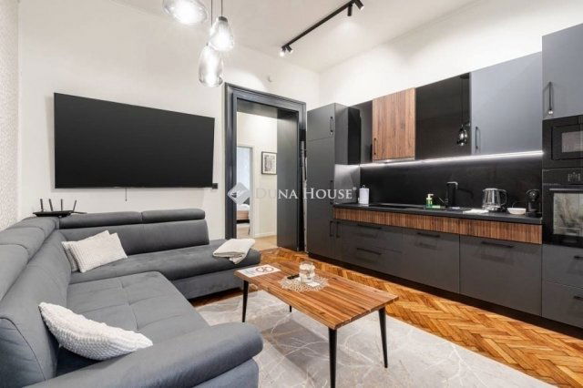 Eladó téglalakás, Budapesten, IX. kerületben 199 M Ft, 5 szobás