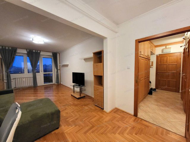 Eladó panellakás, Győrött 52.2 M Ft, 2 szobás